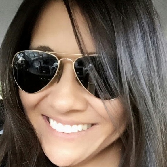 Meet your Posher, Stephannie - Picture 1 of 1